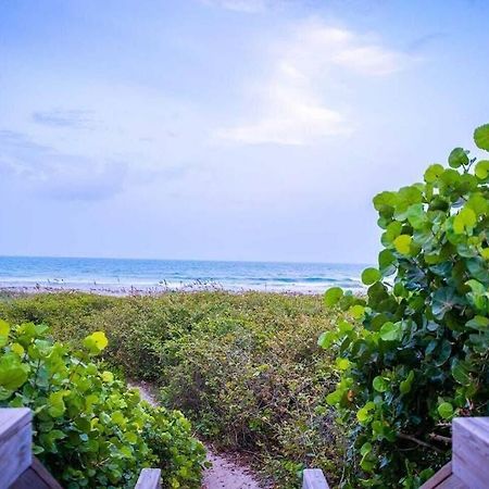 Beach House W/Putting Green/Game Rm/Rooftop Deck Cocoa Beach Eksteriør billede