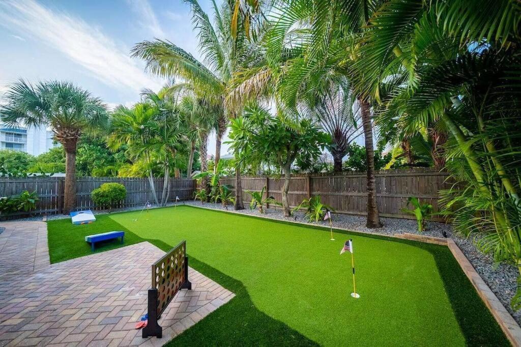 Beach House W/Putting Green/Game Rm/Rooftop Deck Cocoa Beach Eksteriør billede