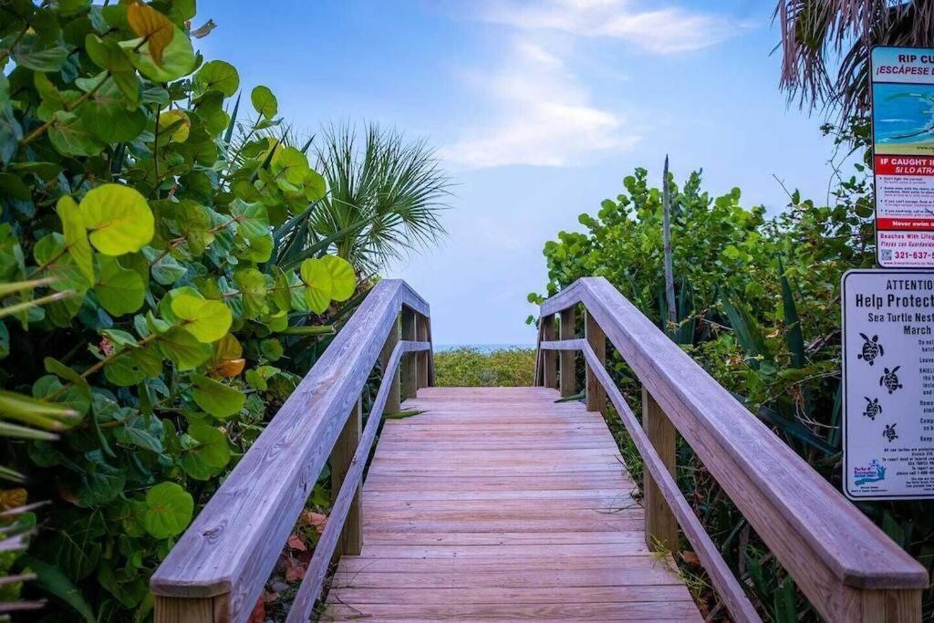 Beach House W/Putting Green/Game Rm/Rooftop Deck Cocoa Beach Eksteriør billede